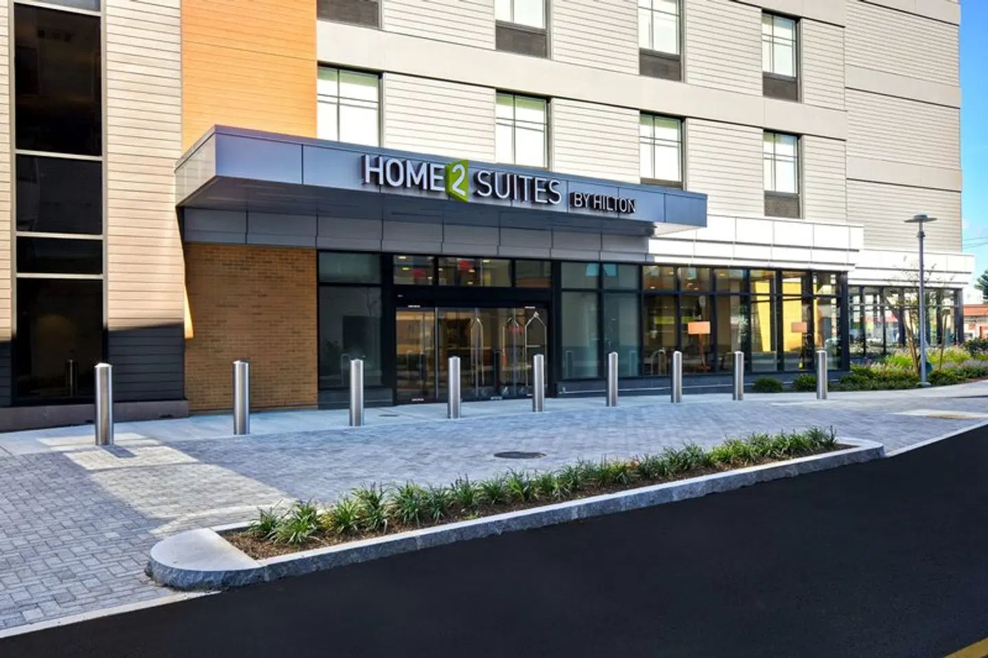 Home2 Suites by Hilton Boston South Bay EXTERIOR