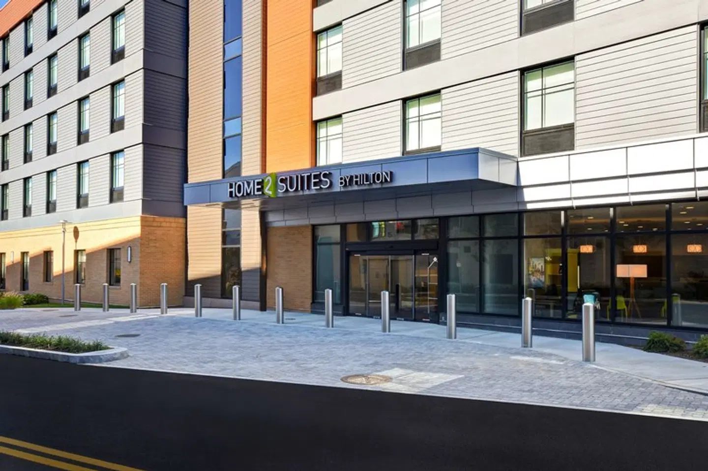 Home2 Suites by Hilton Boston South Bay EXTERIOR