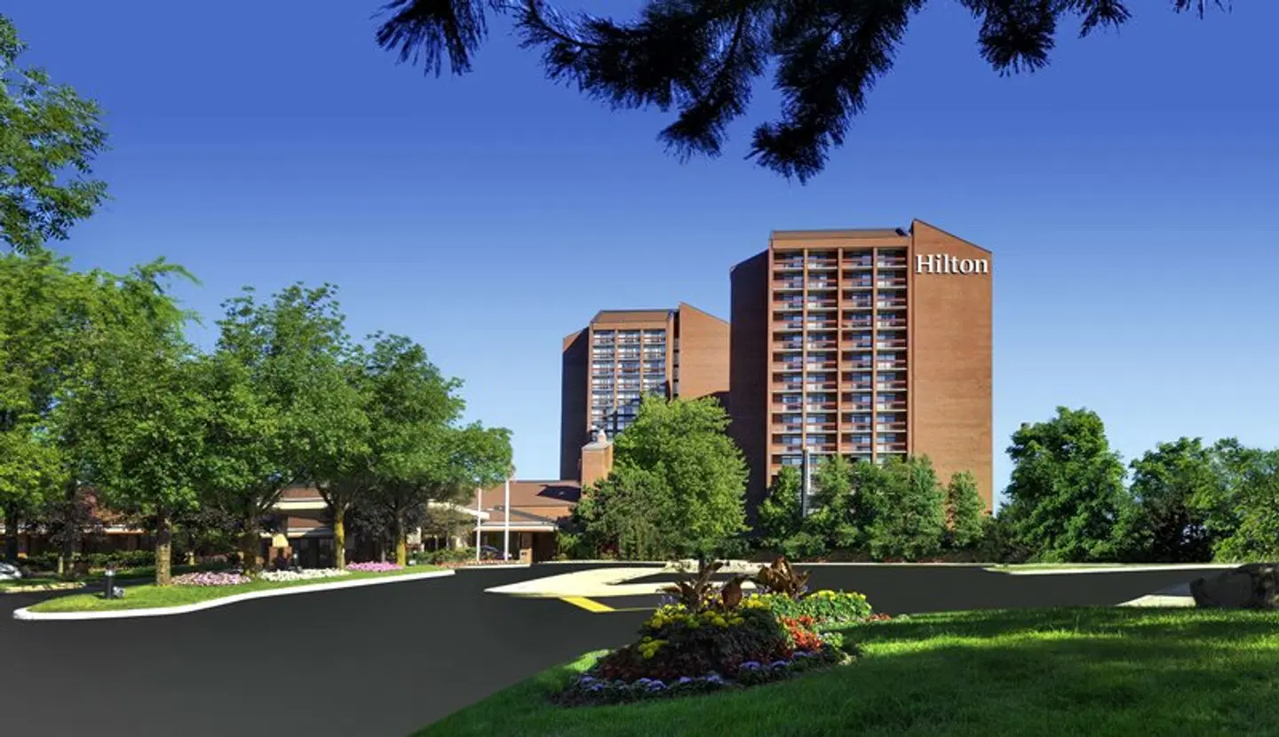 Hilton Mississauga/Meadowvale EXTERIOR