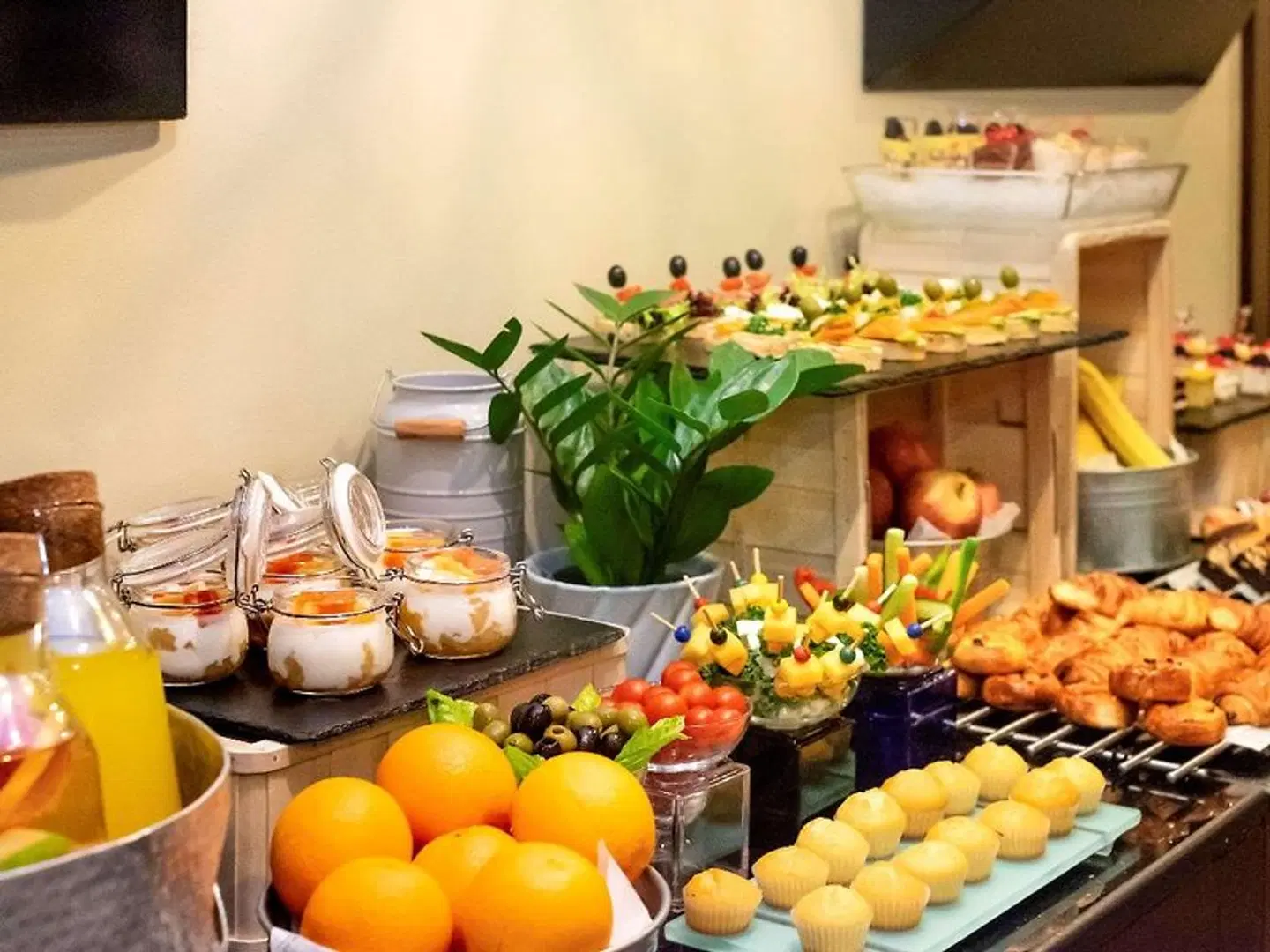 Novotel Deira Creekside Dubai Restaurant