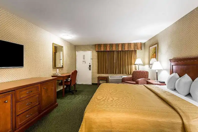 Quality Inn Near China Lake Naval Station – Hotelfoto