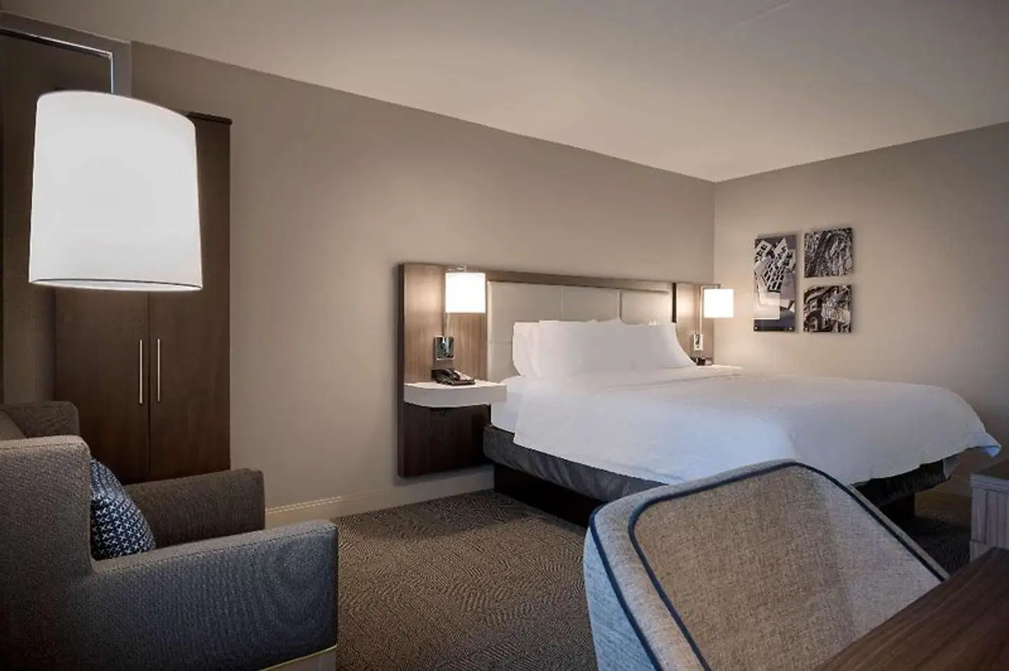 Hampton Inn Boston/Cambridge ROOM_EXAMPLE