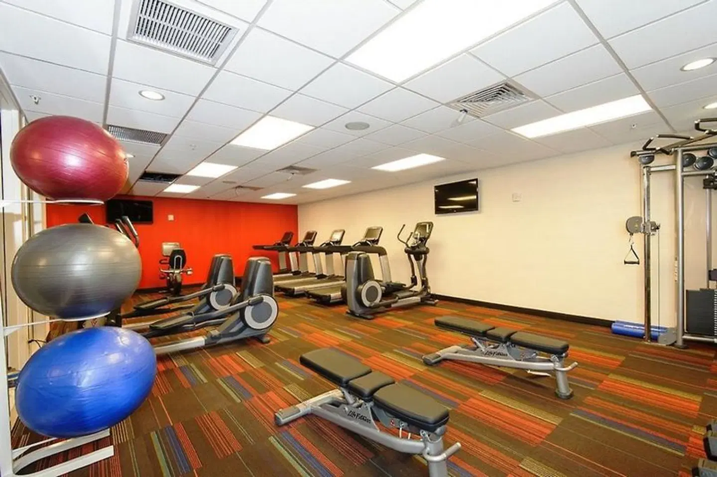 Courtyard by Marriott New York Manhattan/Times Square West SPORTS_AND_LEISURE