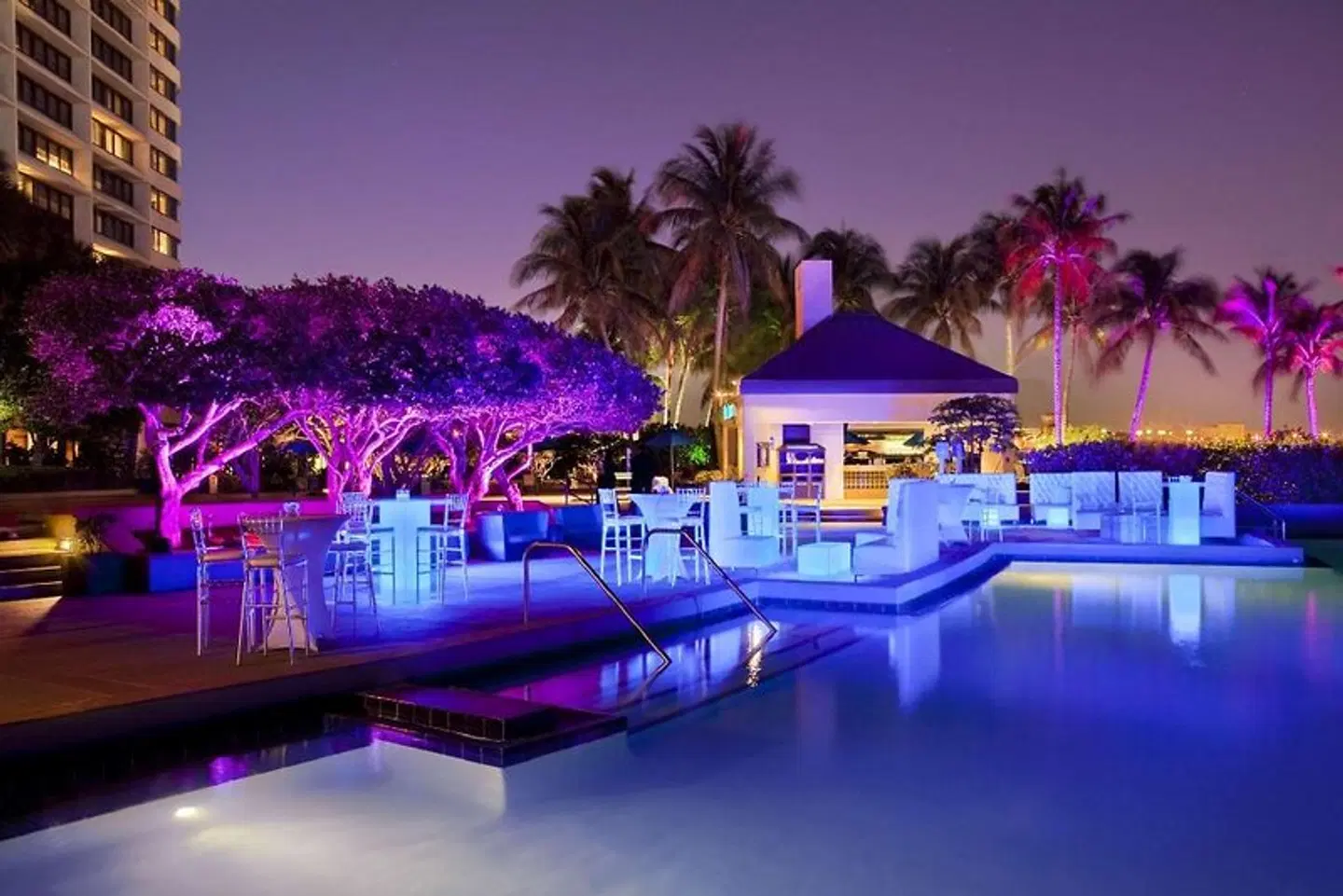 Hilton Miami Airport Blue Lagoon OUTDOOR_POOL