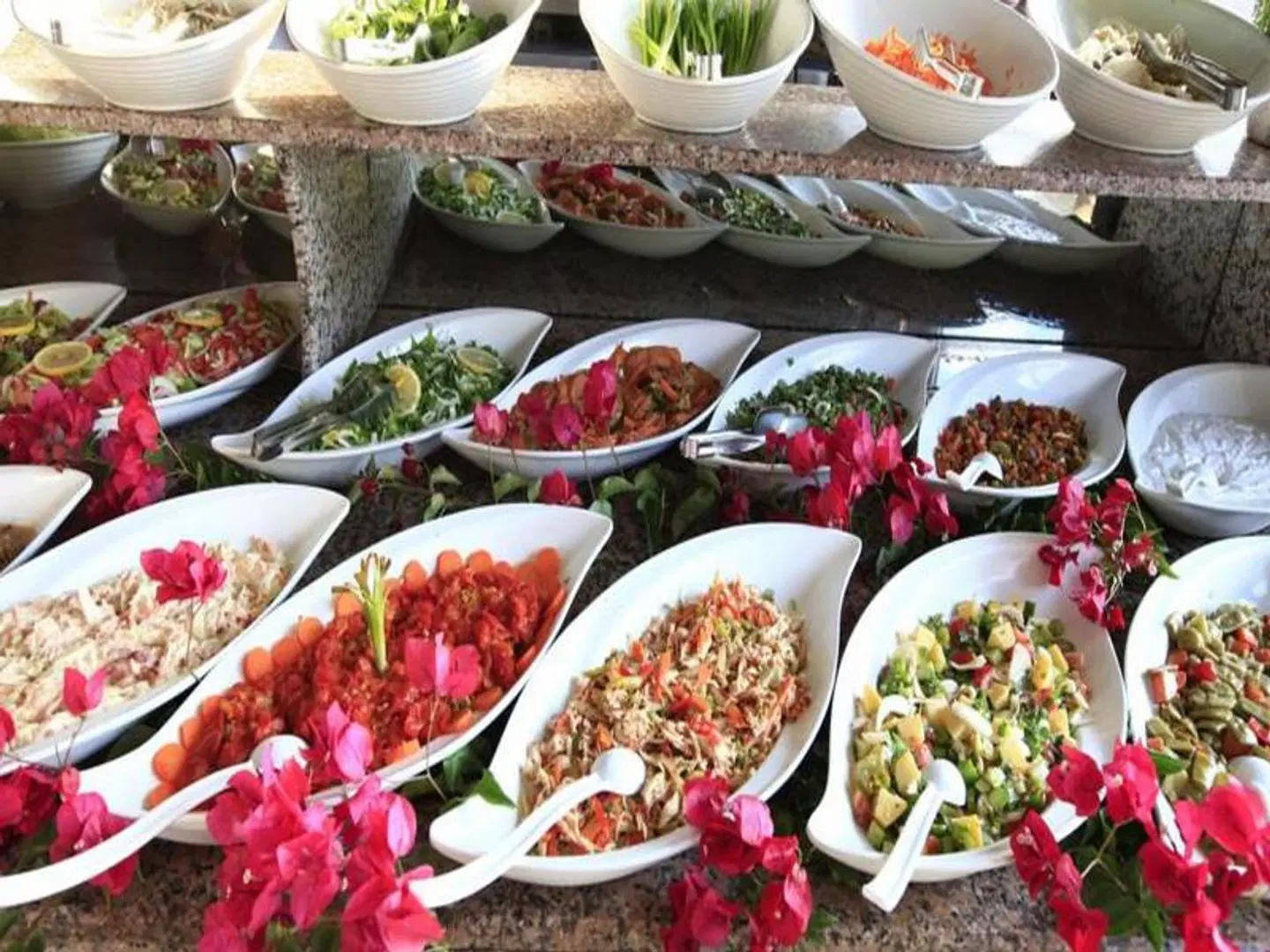 Leda Beach Hotel Restaurant