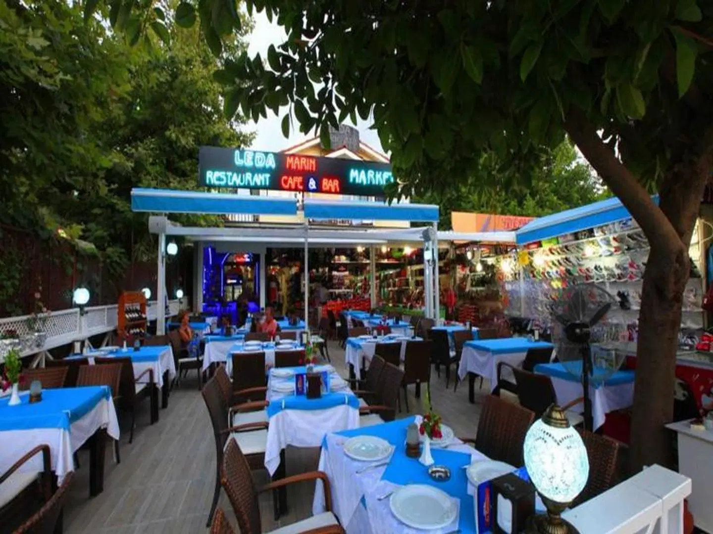 Leda Beach Hotel Restaurant