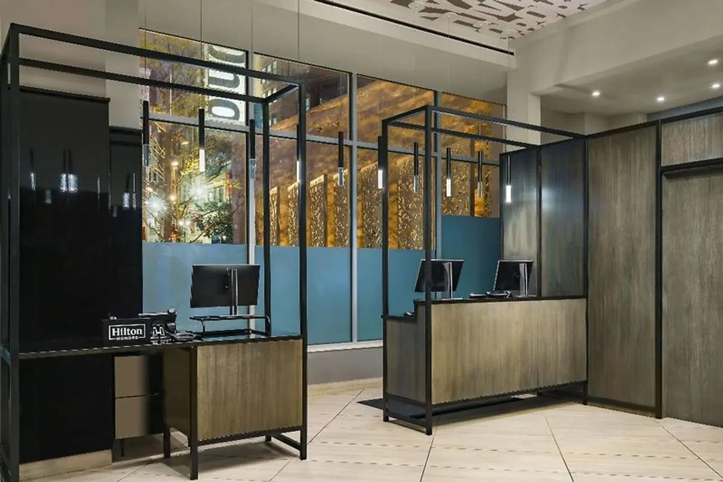 DoubleTree by Hilton New York Times Square South LOUNGE_LOBBY