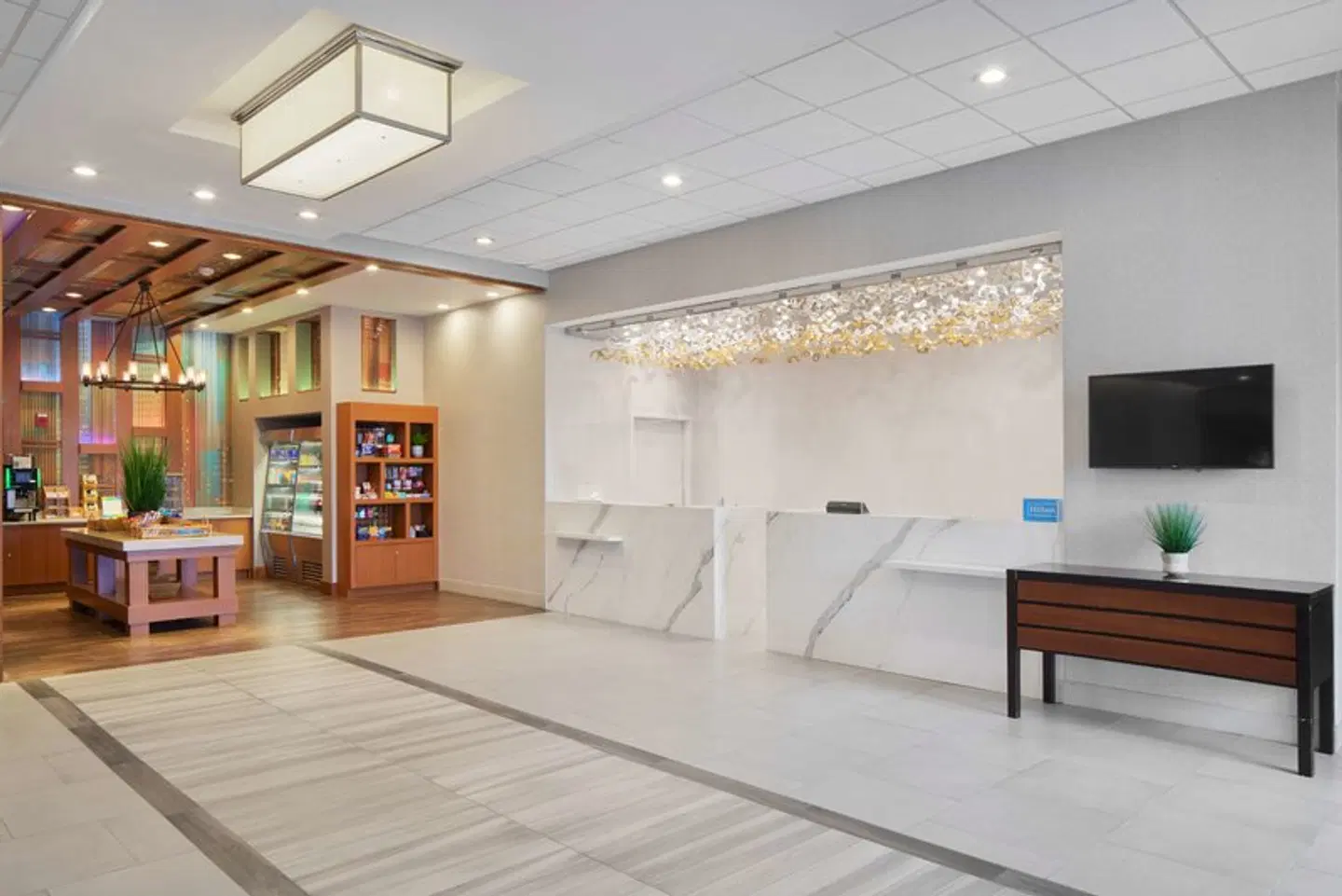 Hilton Hasbrouck Heights / Meadowlands LOUNGE_LOBBY