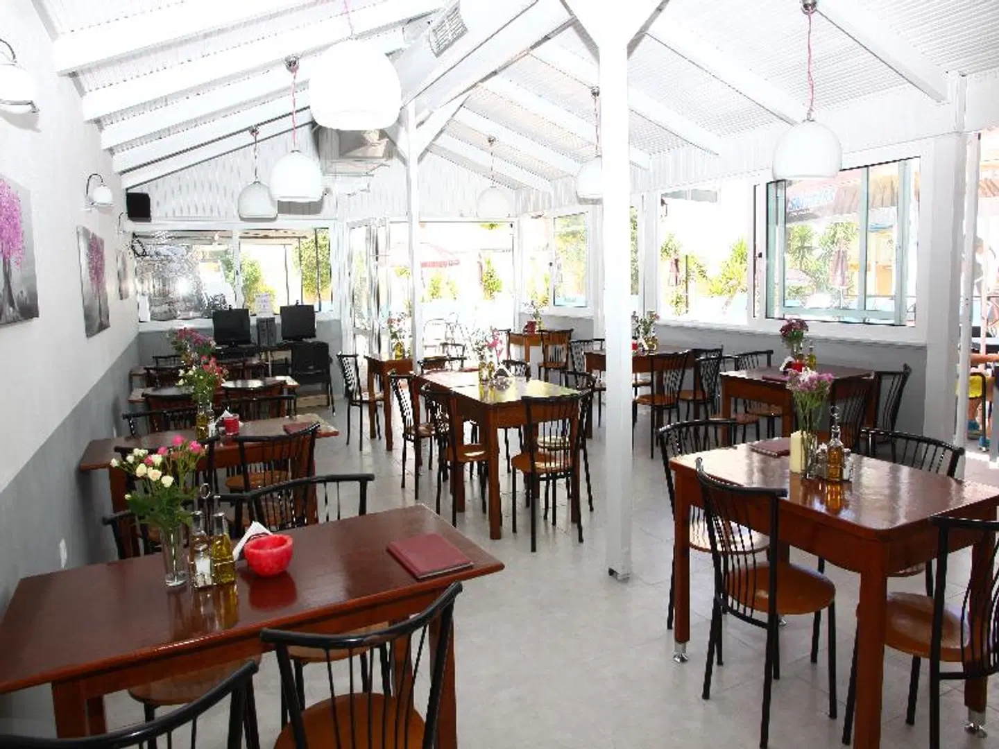 Happy Days Restaurant