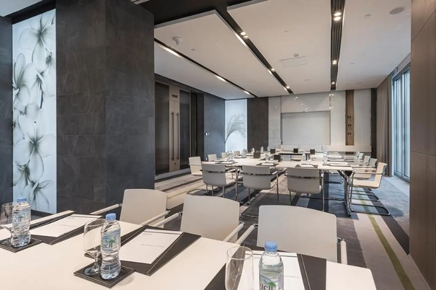 Al Bandar Arjaan - Creek Konferenz