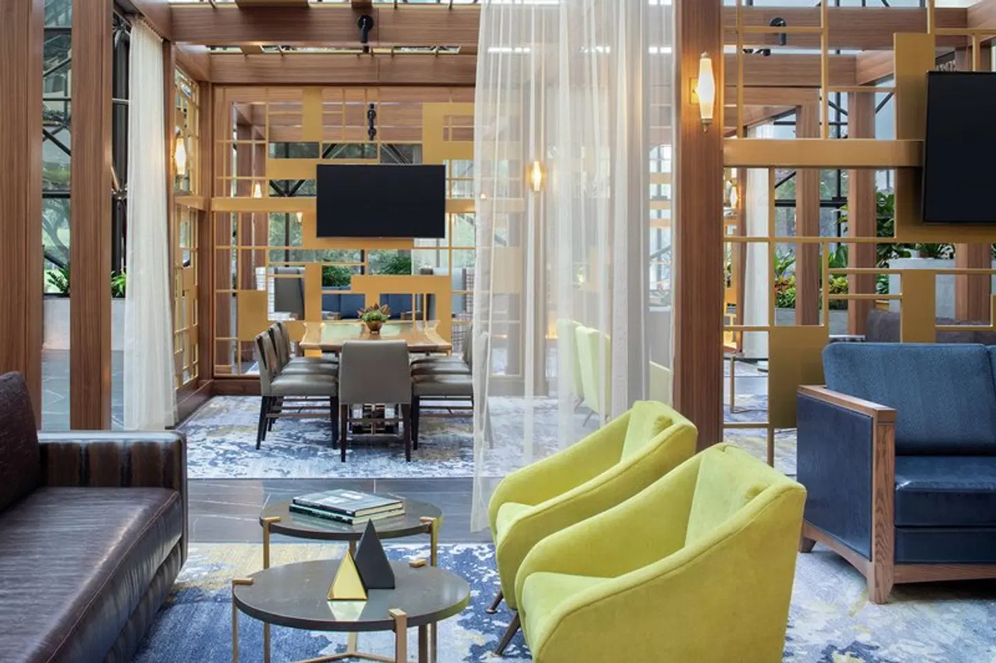 DoubleTree by Hilton Newark LOUNGE_LOBBY