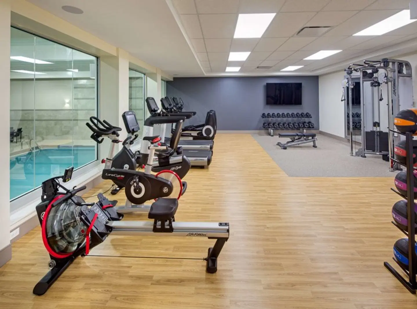 DoubleTree by Hilton Toronto Airport SPORTS_AND_LEISURE