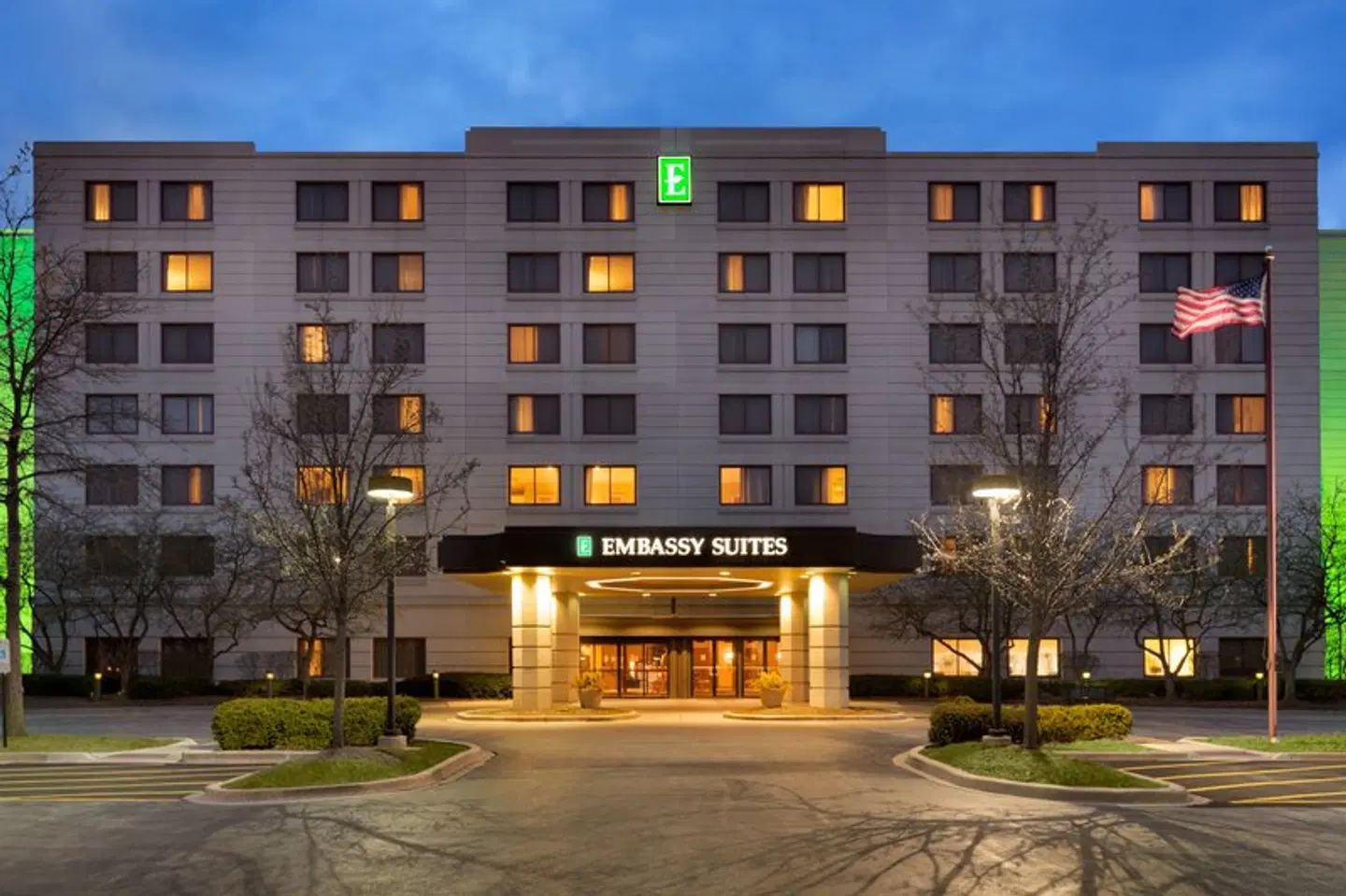Embassy Suites by Hilton Chicago North Shore Deerfield EXTERIOR
