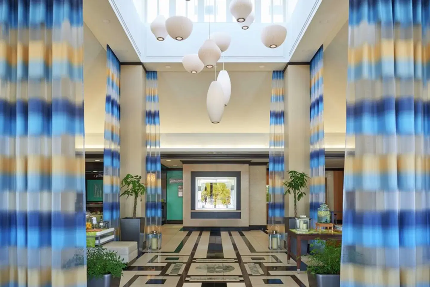 Hilton Garden Inn Toronto Airport West/Mississauga LOUNGE_LOBBY