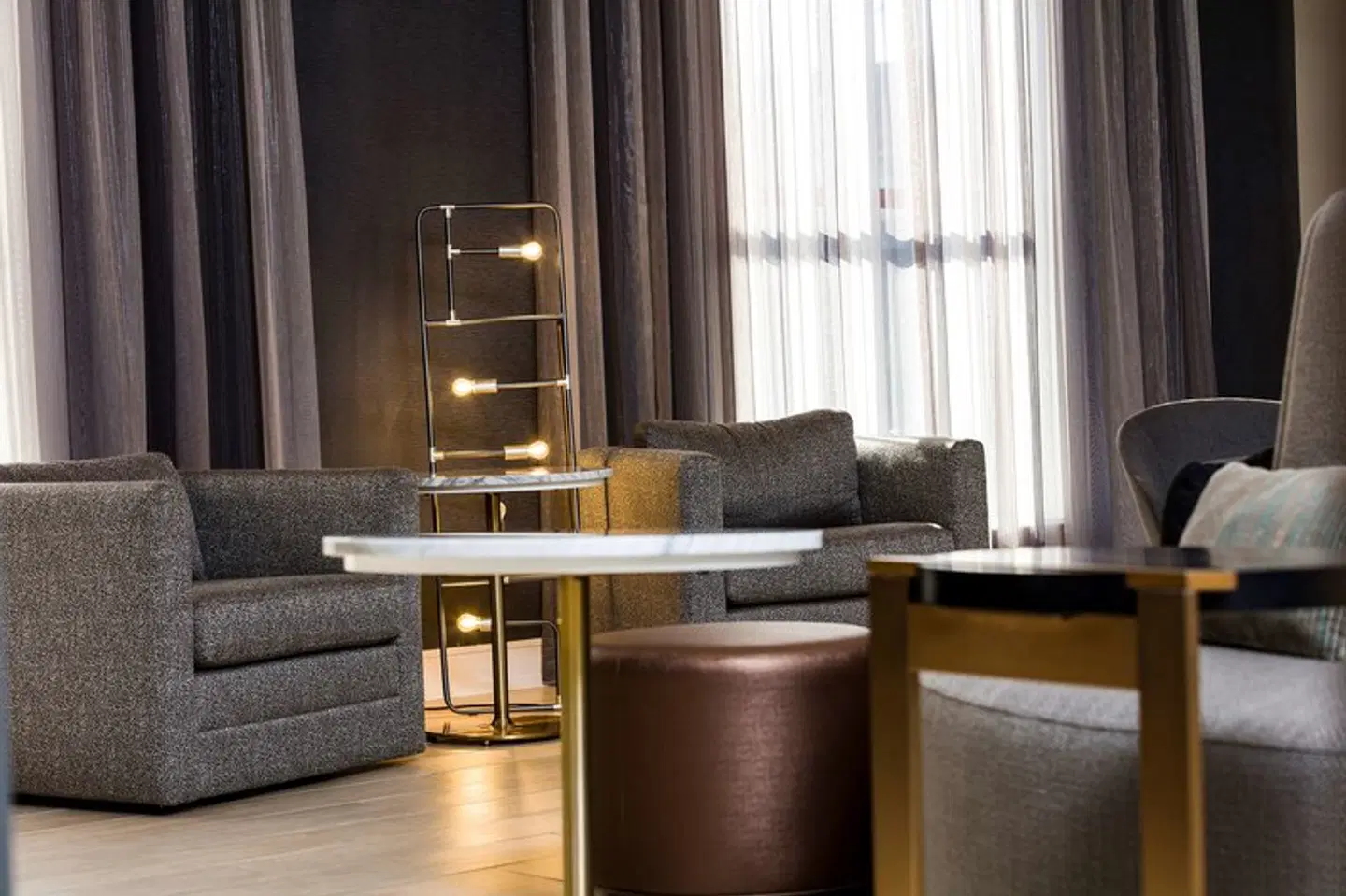 DoubleTree by Hilton Boston Logan Airport Chelsea LOUNGE_LOBBY