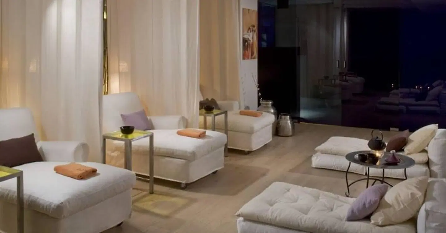 The Level at Meliá Barcelona Sky LOUNGE_LOBBY