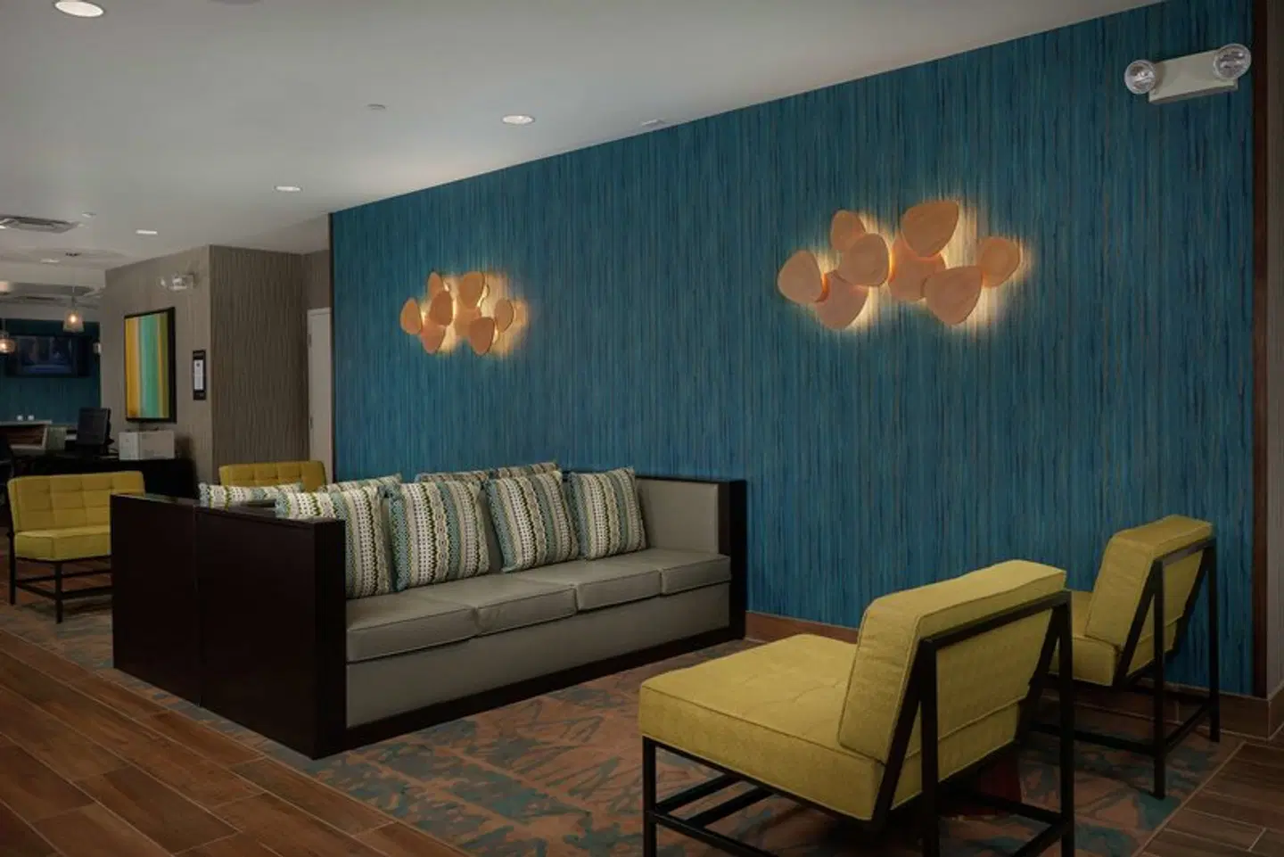 Hampton Inn Lake Havasu City LOUNGE_LOBBY