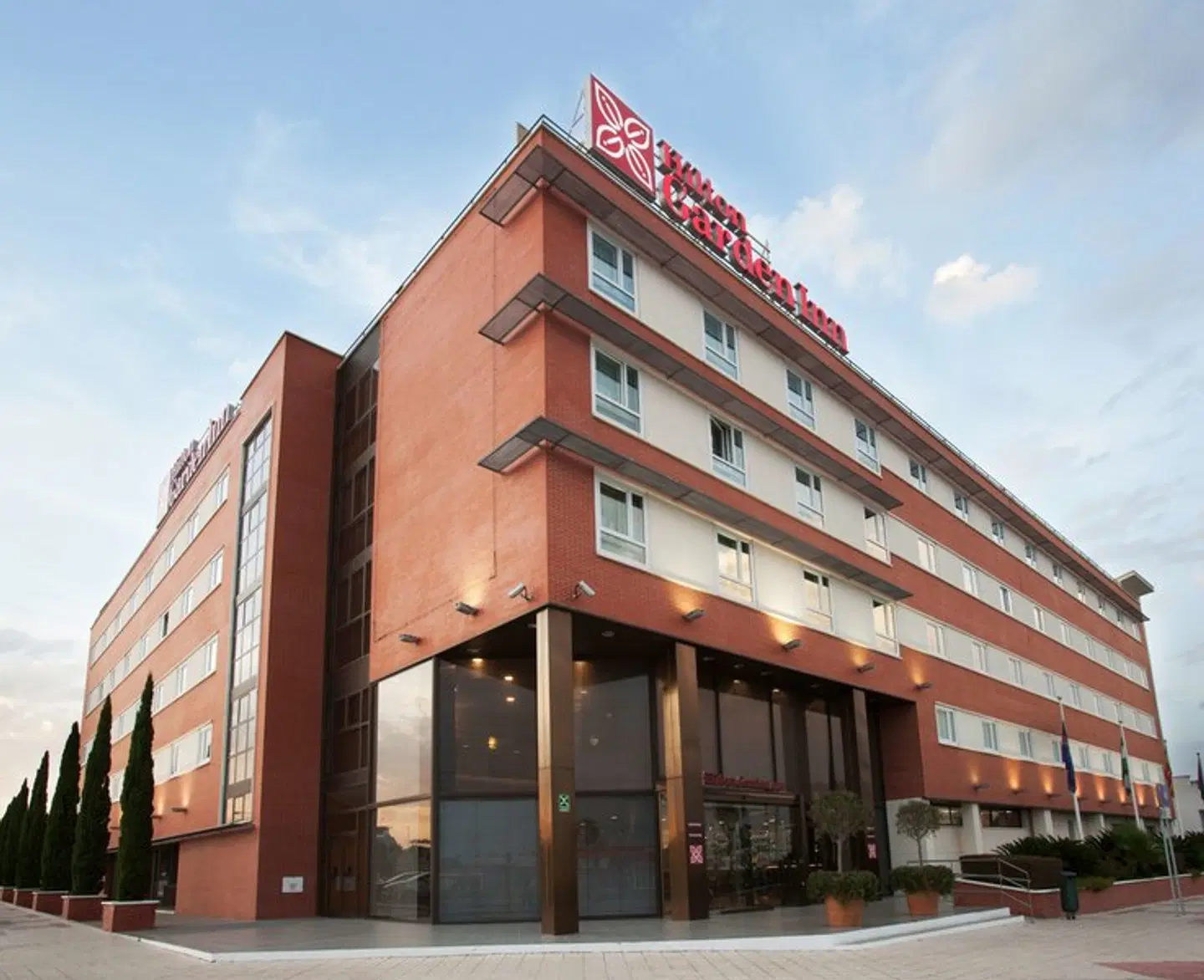 Hilton Garden Inn Malaga EXTERIOR
