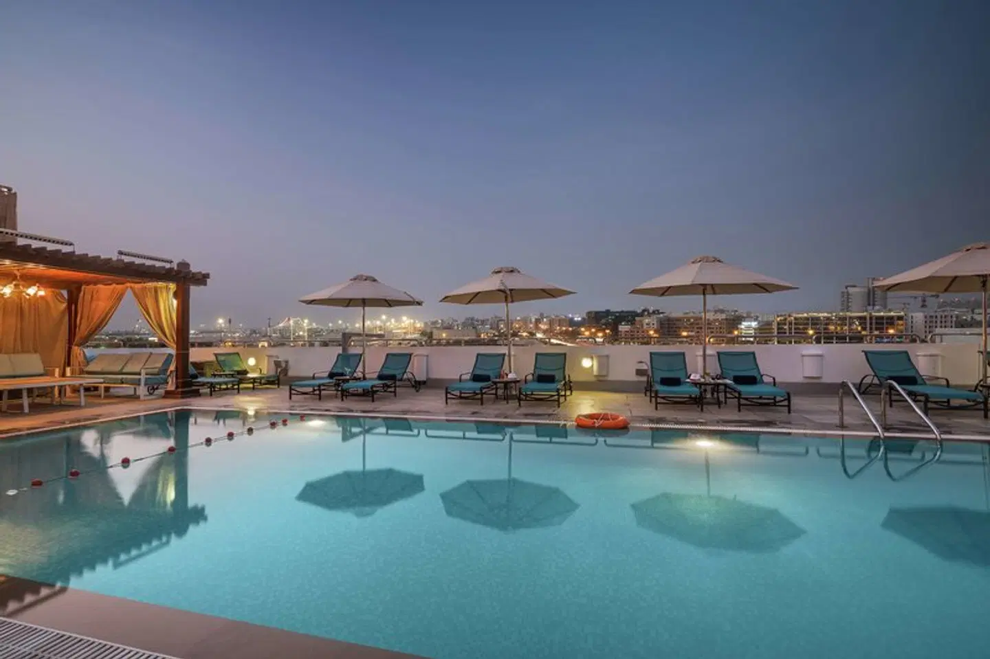 Hilton Garden Inn Dubai Jumeirah OUTDOOR_POOL