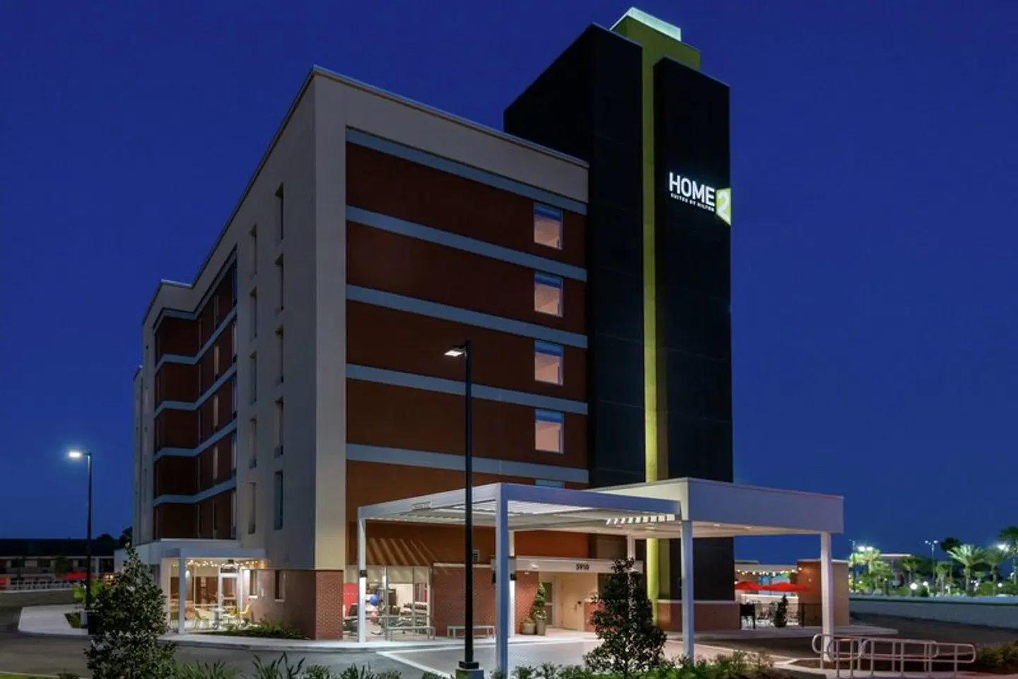 Home2 Suites by Hilton Orlando Near Universal EXTERIOR