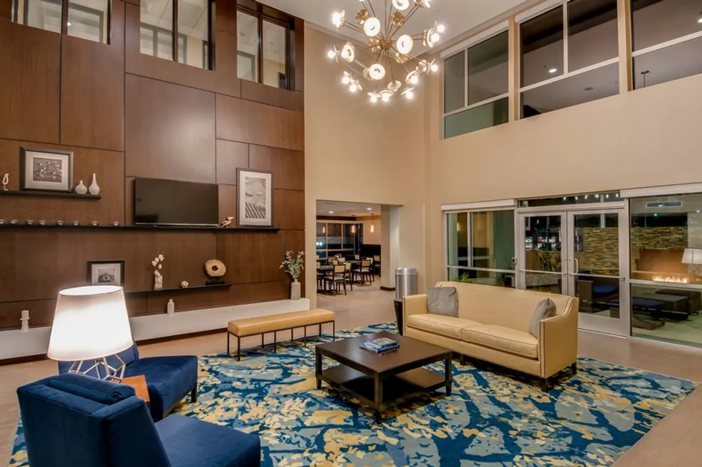 Hampton Inn & Suites Los Angeles - Glendale LOUNGE_LOBBY