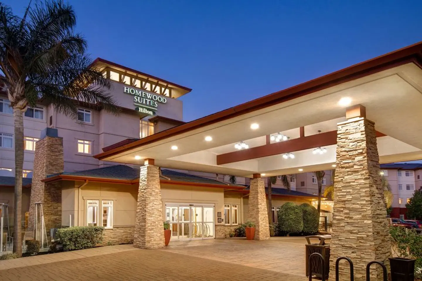 Homewood Suites by Hilton San Francisco Airport-North EXTERIOR