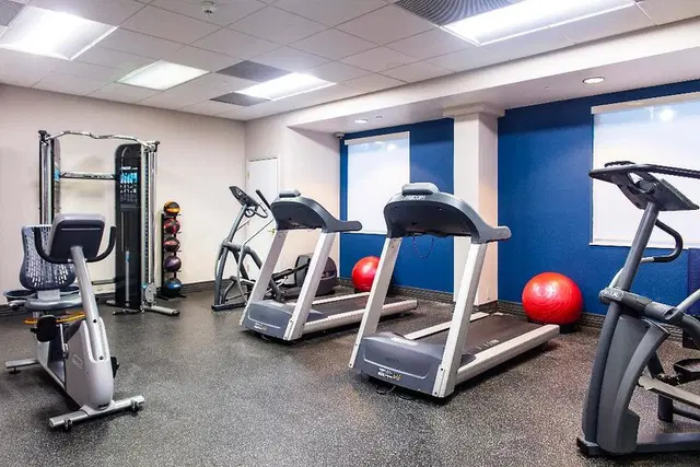 Hampton Inn & Suites Miami-Airport South-Blue Lagoon SPORTS_AND_LEISURE