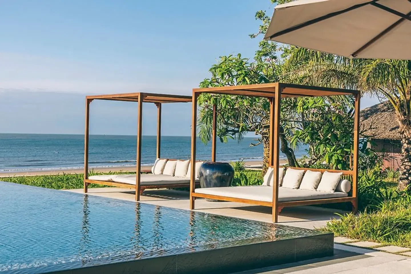 Azerai Ke Ga Bay OUTDOOR_POOL
