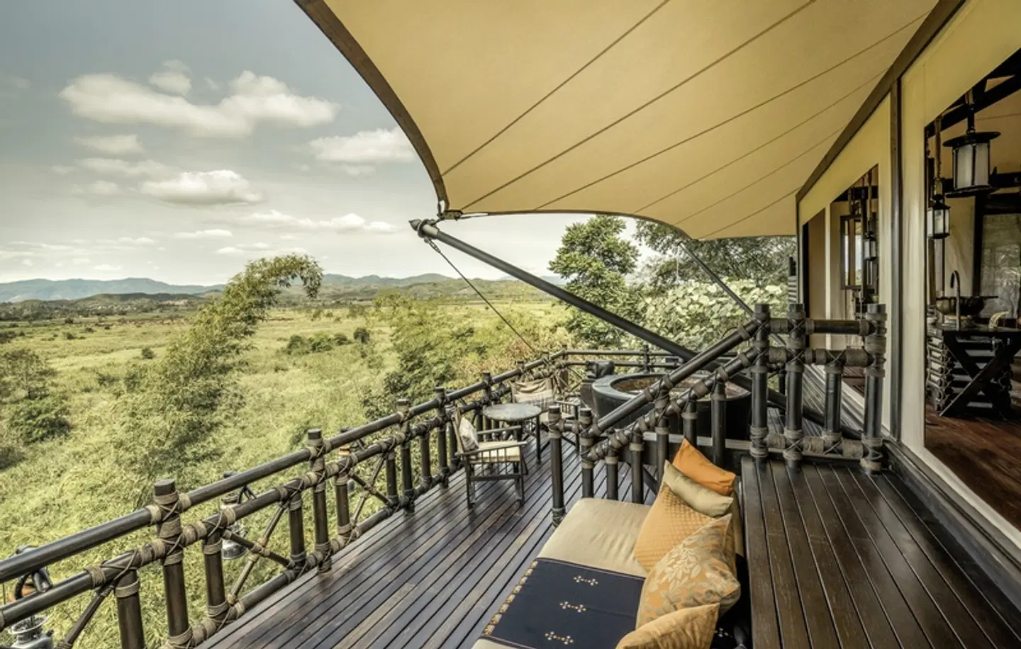 Four Seasons Tented Camp Golden Triangle Terrasse