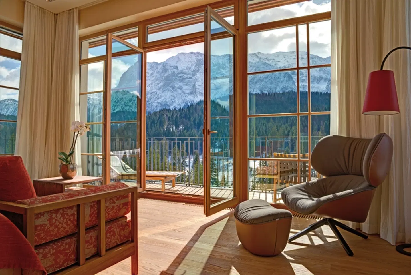 Schloss Elmau Luxury Spa Retreat & Cultural Hideaway LOUNGE_LOBBY