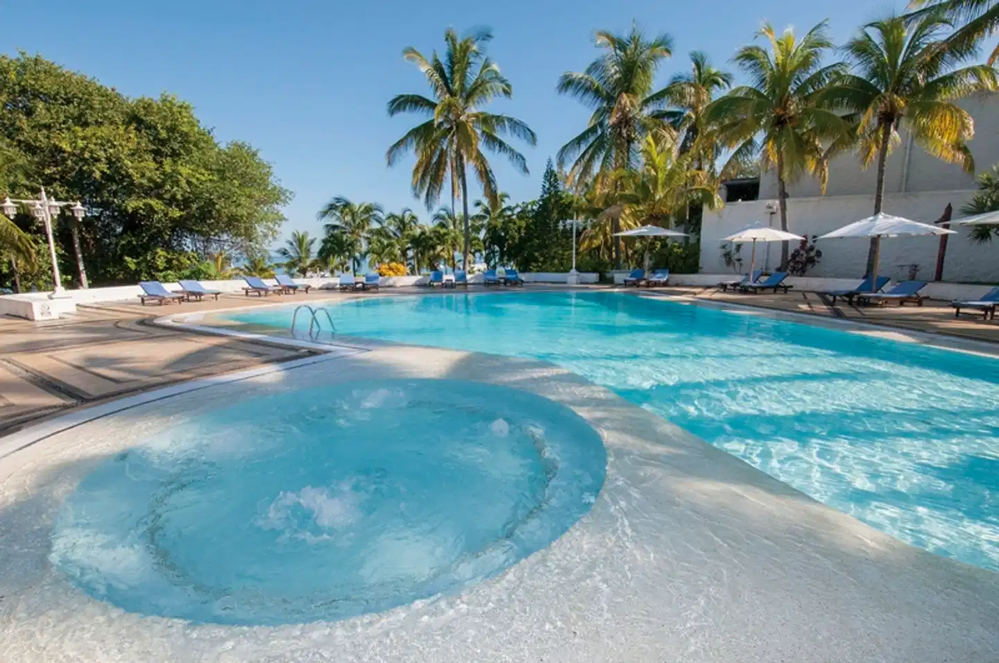 Casuarina Resort & Spa Pool