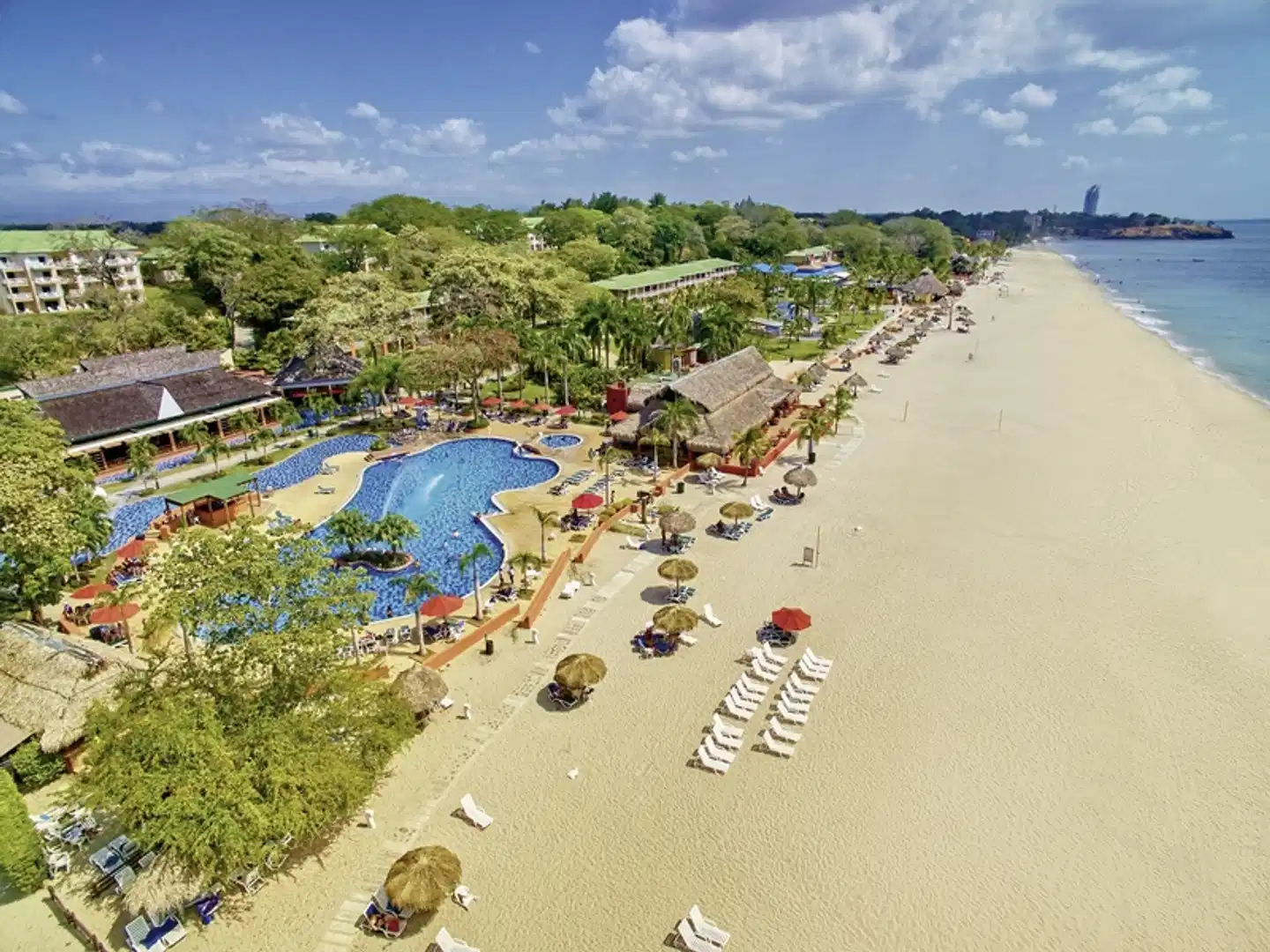 Grand Decameron Panama, A Trademark All-Inclusive Resort Strand