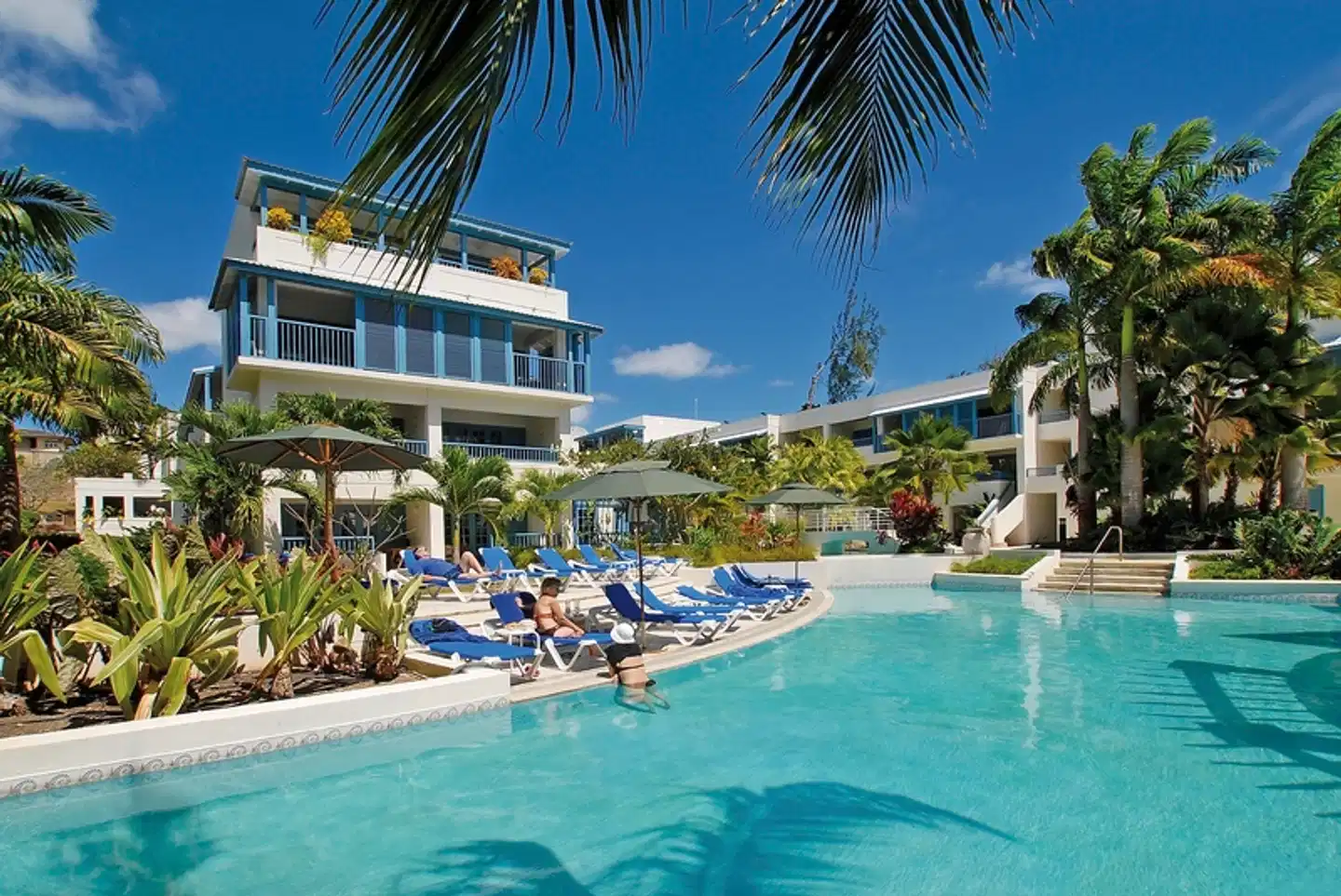 Savannah Beach Club Pool