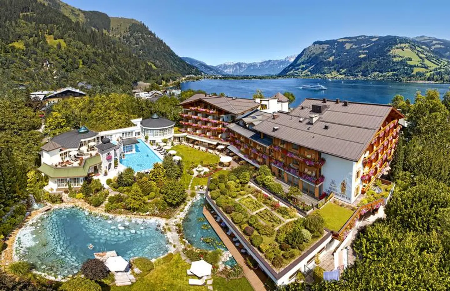 Hotel Salzburgerhof EXTERIOR