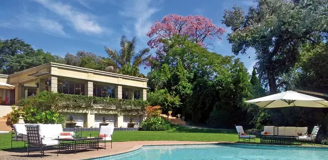 Fairlawns Boutique Hotel & Spa EXTERIOR