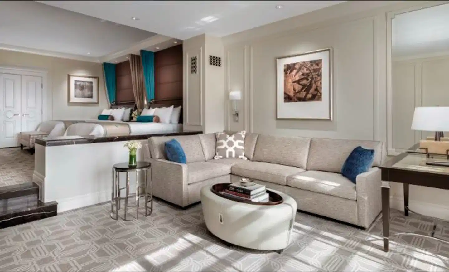 The Palazzo at the Venetian Resort Bar