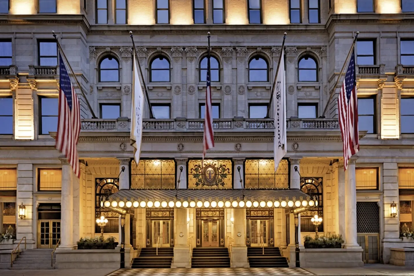 The Plaza, A Fairmont Managed Hotel EXTERIOR