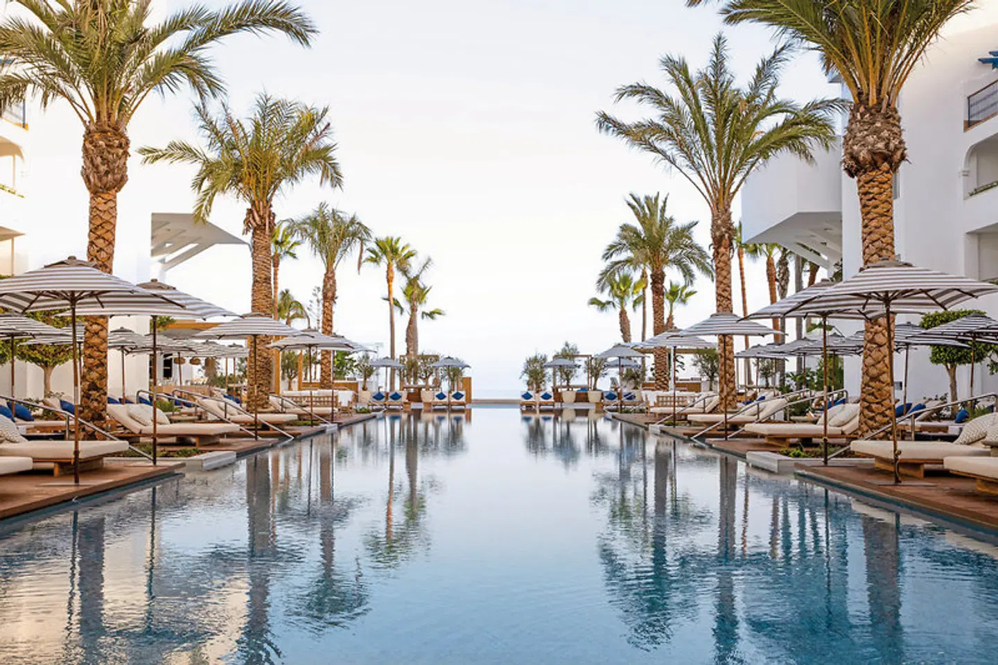 METT Marbella - Estepona OUTDOOR_POOL