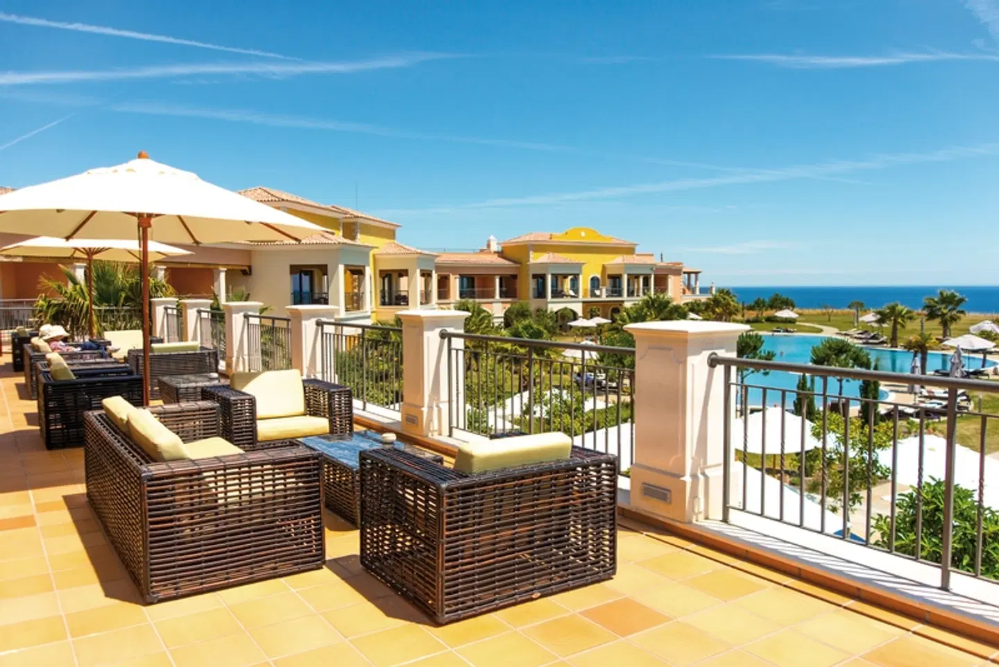 Cascade Wellness Resort Terrasse