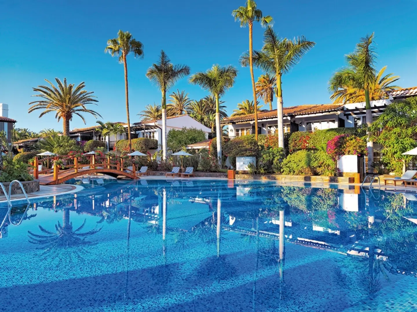 Seaside Grand Hotel Residencia OUTDOOR_POOL