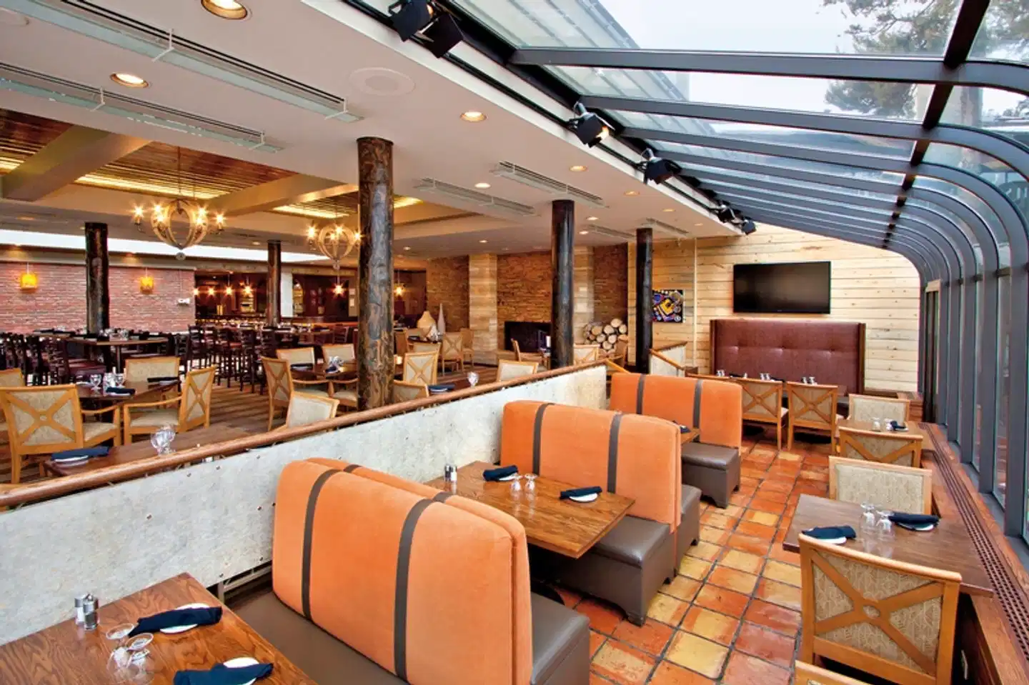 The Jasper Inn & Suites by INNHotels Bar