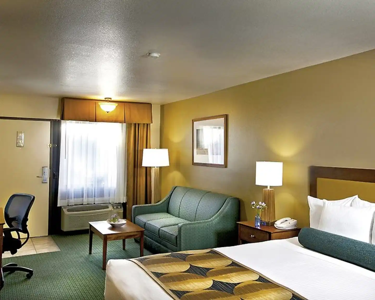 SureStay Plus by Best Western Twentynine Palms Joshua Tree Wohnbeispiel