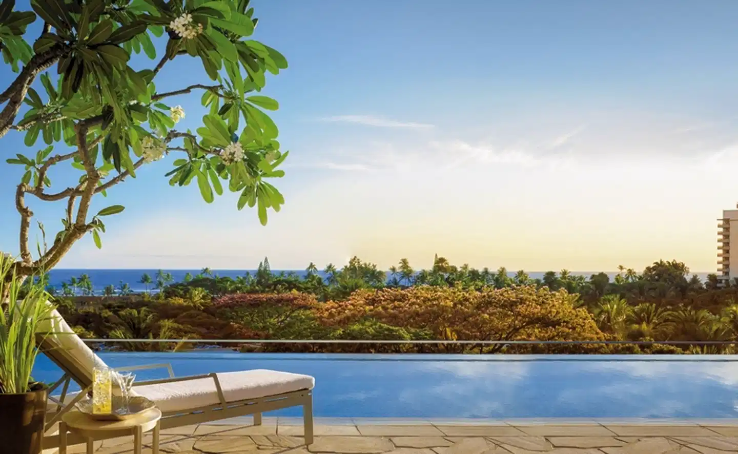 The Ritz-Carlton Residences, Waikiki Beach Strand