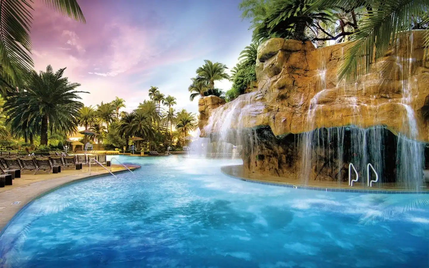 The Mirage Hotel & Casino Pool