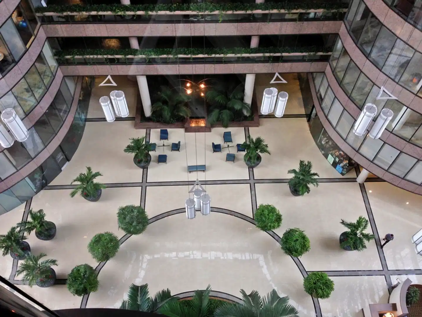 The Westshore Grand, A Tribute Portfolio Lobby