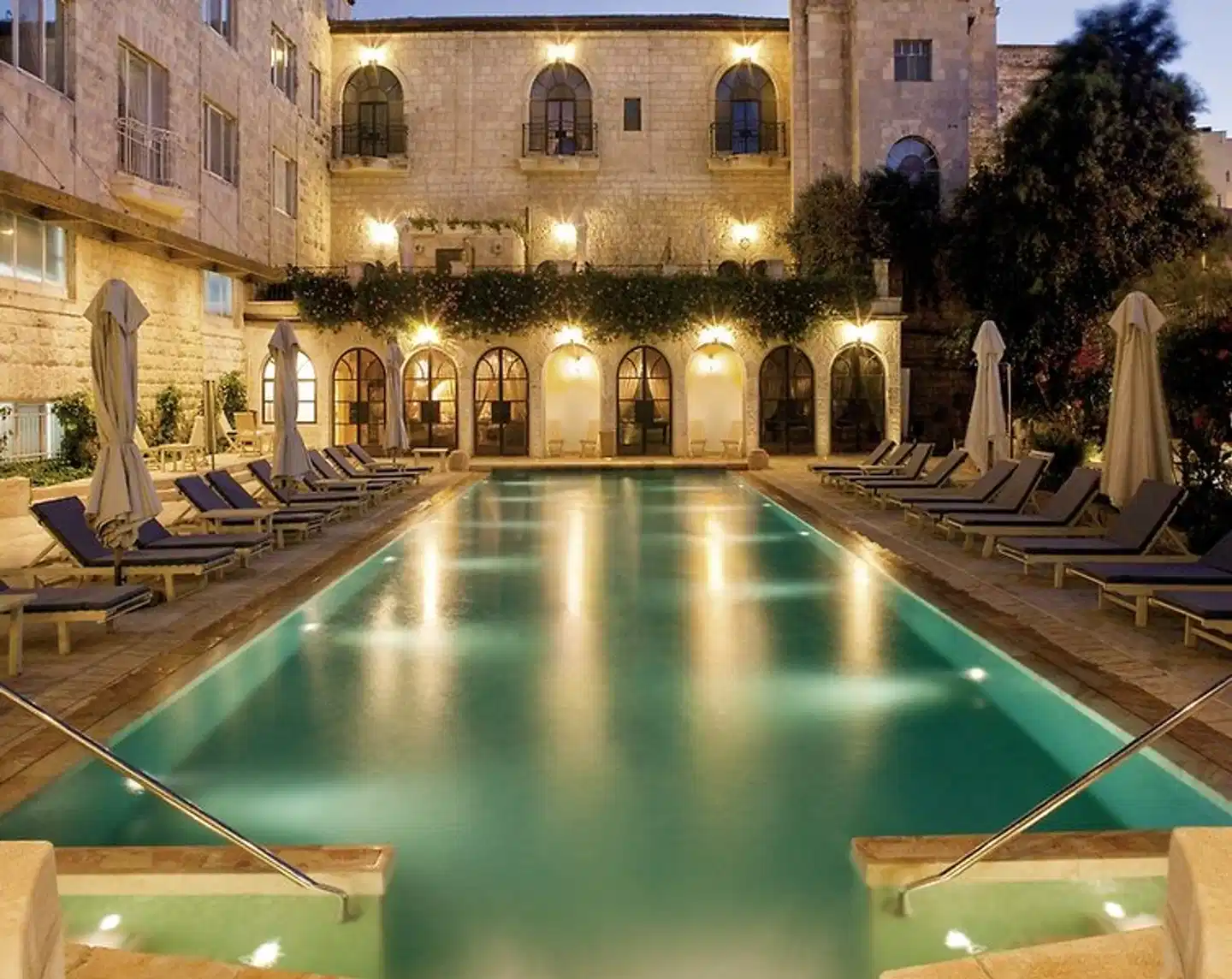 The American Colony Hallenbad