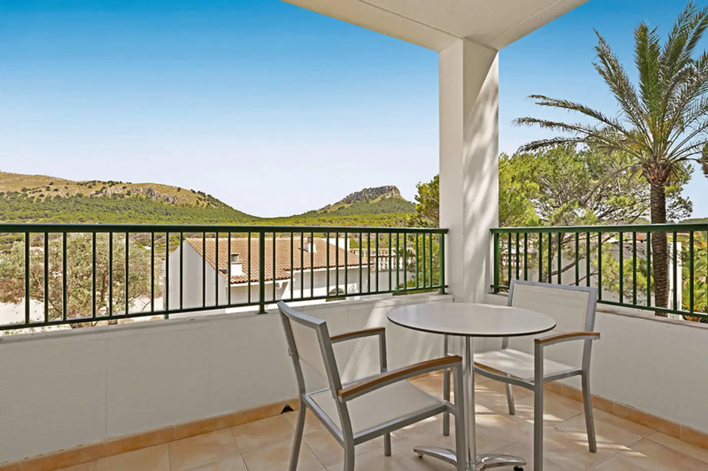 VIVA Cala Mesquida Resort & Spa Terrasse