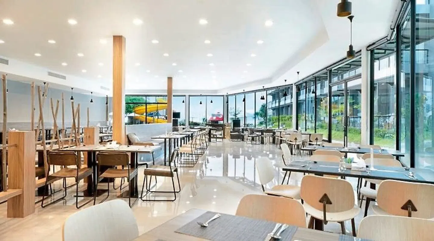 Centara Life Cha-Am Beach Resort Hua Hin Restaurant
