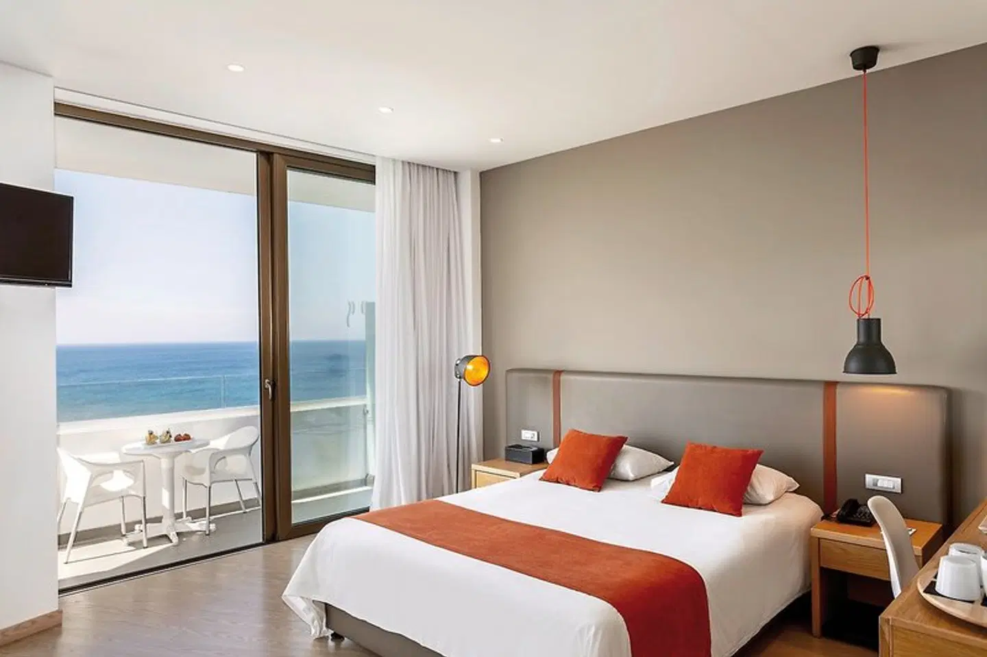 Crystal Springs Beach ROOM_EXAMPLE
