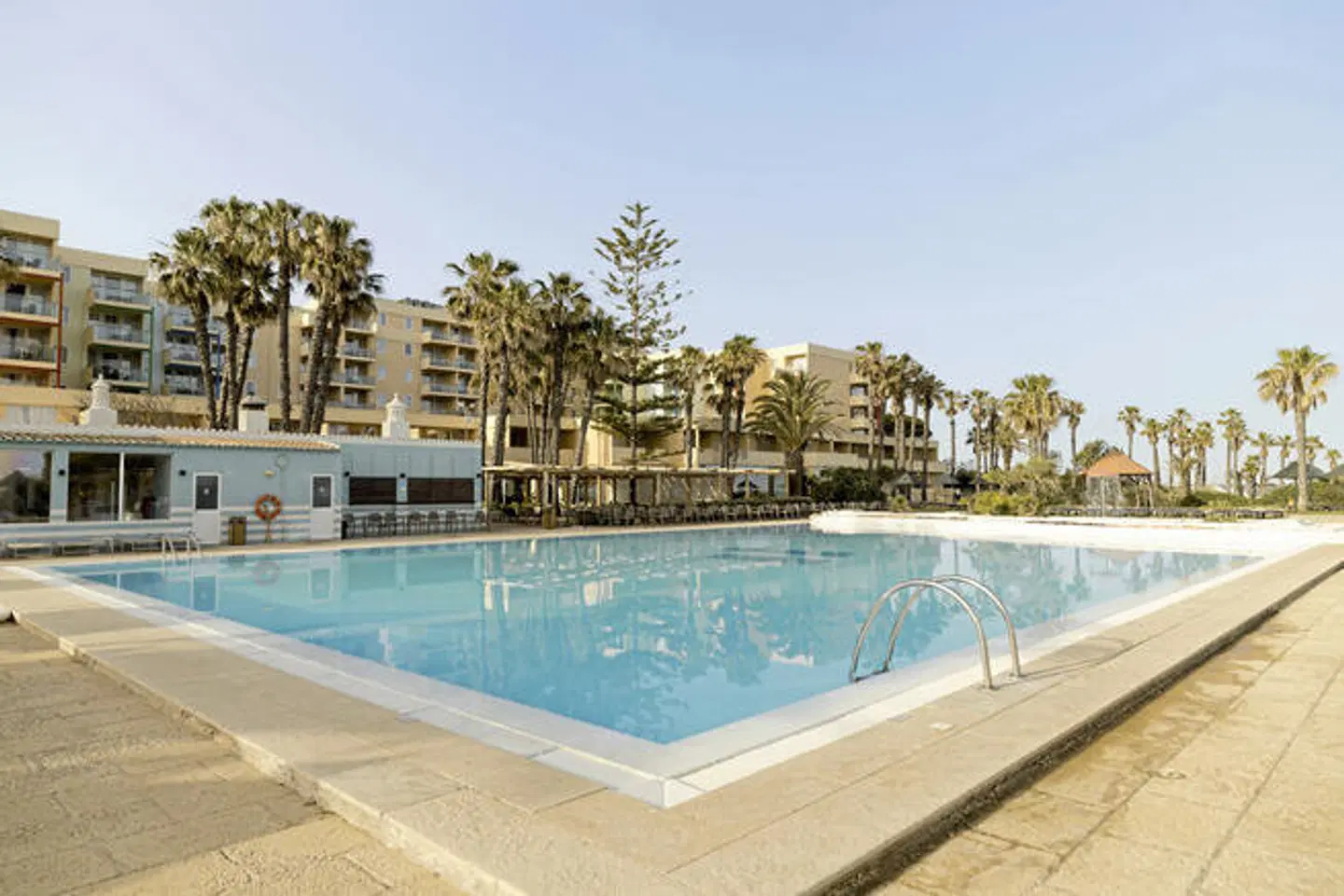 Pestana Viking Beach & Golf Resort OUTDOOR_POOL